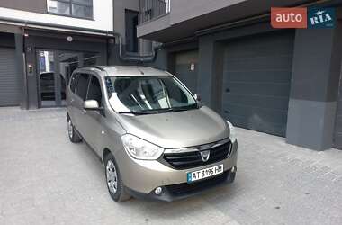 Минивэн Dacia Lodgy 2014 в 