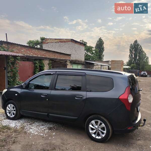 Минивэн Dacia Lodgy 2012 в Николаеве