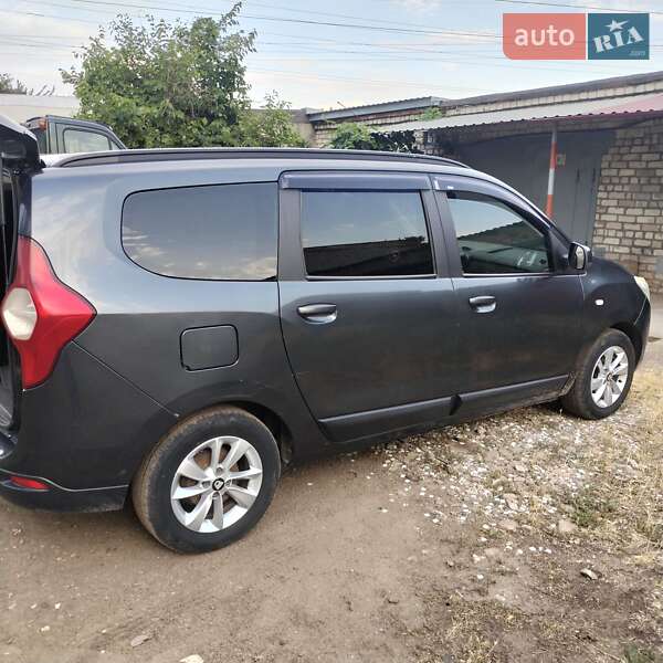 Минивэн Dacia Lodgy 2012 в Николаеве