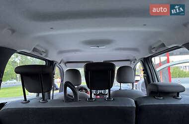 Минивэн Dacia Lodgy 2013 в 