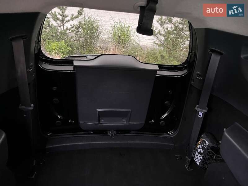 Минивэн Dacia Lodgy 2013 в Луцке
