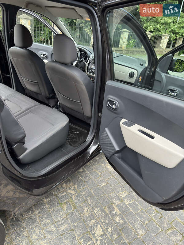 Минивэн Dacia Lodgy 2013 в Черновцах