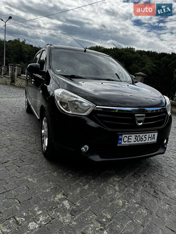 Минивэн Dacia Lodgy 2013 в Черновцах