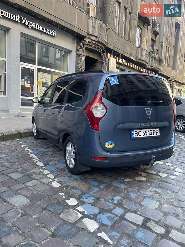 Мінівен Dacia Lodgy 2013 в Львові
