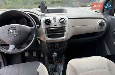 Минивэн Dacia Lodgy 2012 в 