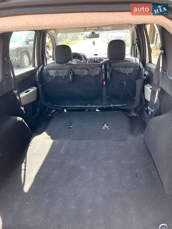 Мінівен Dacia Lodgy 2012 в Кропивницькому