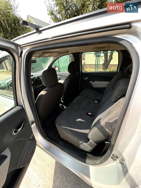 Мінівен Dacia Lodgy 2012 в Кропивницькому