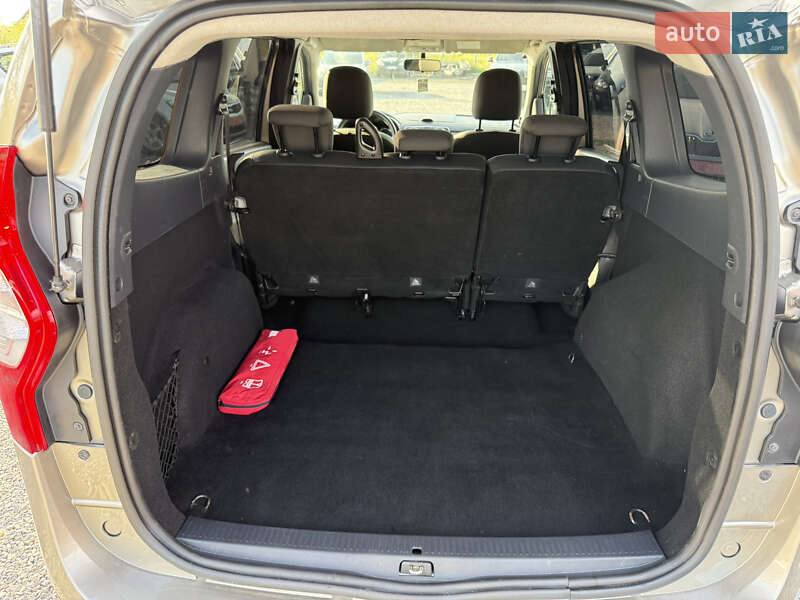 Минивэн Dacia Lodgy 2012 в Ровно