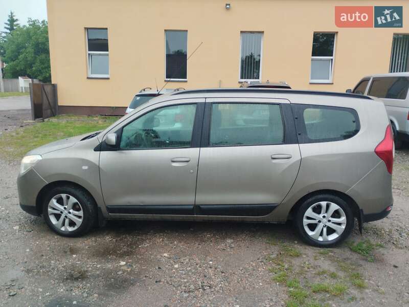 Мінівен Dacia Lodgy 2012 в Білогородці