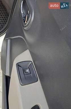 Мінівен Dacia Lodgy 2013 в 