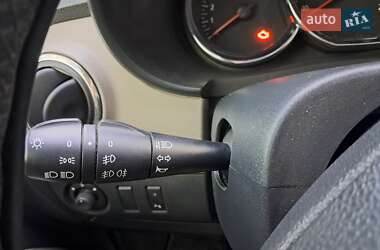 Мінівен Dacia Lodgy 2013 в 
