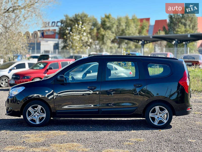 Минивэн Dacia Lodgy 2021 в Киеве
