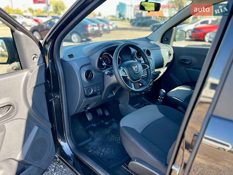 Минивэн Dacia Lodgy 2021 в Киеве