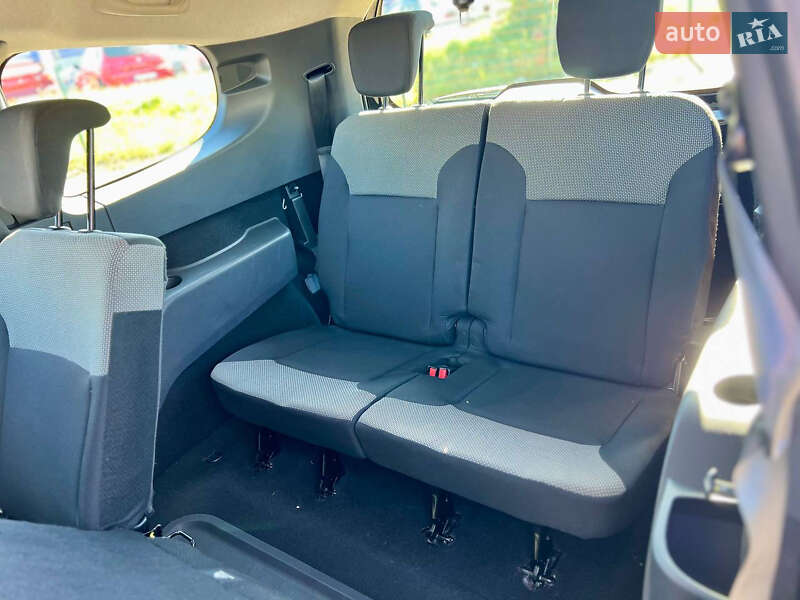 Минивэн Dacia Lodgy 2021 в Киеве