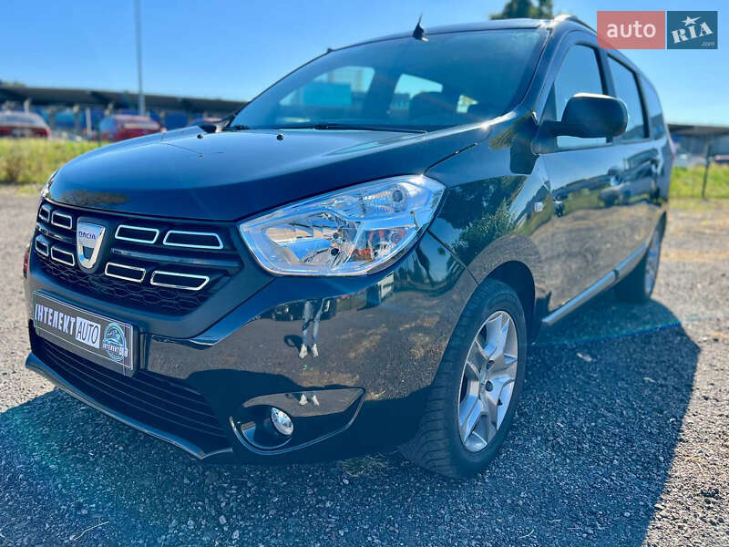 Минивэн Dacia Lodgy 2021 в Киеве
