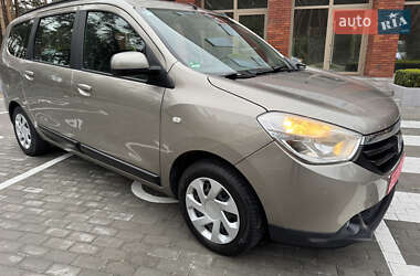 Минивэн Dacia Lodgy 2012 в 