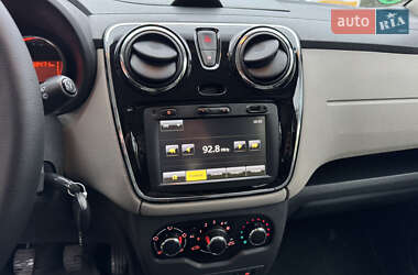 Минивэн Dacia Lodgy 2012 в 
