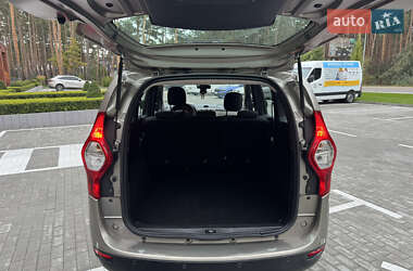 Минивэн Dacia Lodgy 2012 в 