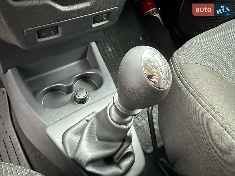 Мінівен Dacia Lodgy 2012 в Харкові фото 18 Мінівен Dacia Lodgy 2012 в Харкові
