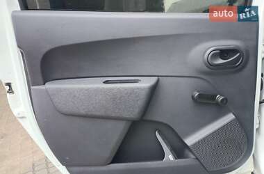 Минивэн Dacia Lodgy 2015 в 