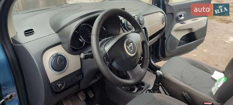 Минивэн Dacia Lodgy 2013 в Луцке