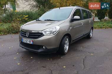 Минивэн Dacia Lodgy 2012 в Дубно