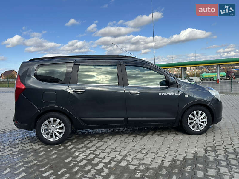 Минивэн Dacia Lodgy 2012 в Каменец-Подольском фото 3 Минивэн Dacia Lodgy 2012 в Каменец-Подольском