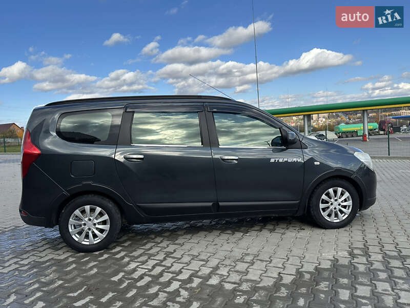 Минивэн Dacia Lodgy 2012 в Каменец-Подольском фото 7 Минивэн Dacia Lodgy 2012 в Каменец-Подольском