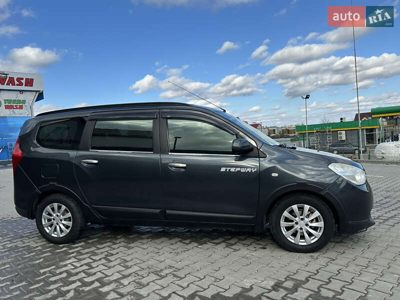 Минивэн Dacia Lodgy 2012 в Каменец-Подольском фото 10 Минивэн Dacia Lodgy 2012 в Каменец-Подольском