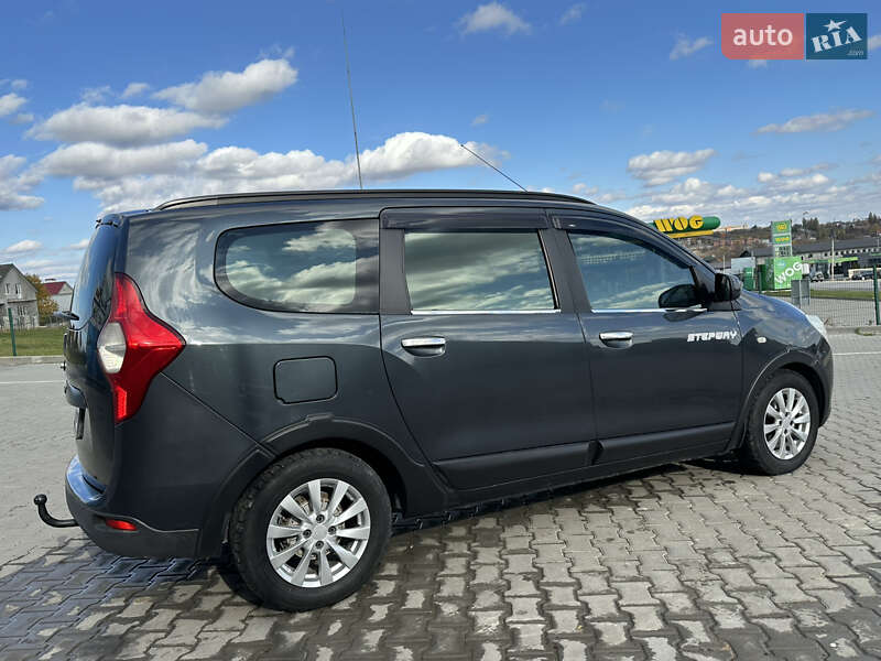 Минивэн Dacia Lodgy 2012 в Каменец-Подольском фото 20 Минивэн Dacia Lodgy 2012 в Каменец-Подольском