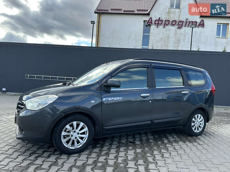 Минивэн Dacia Lodgy 2012 в Каменец-Подольском фото 30 Минивэн Dacia Lodgy 2012 в Каменец-Подольском