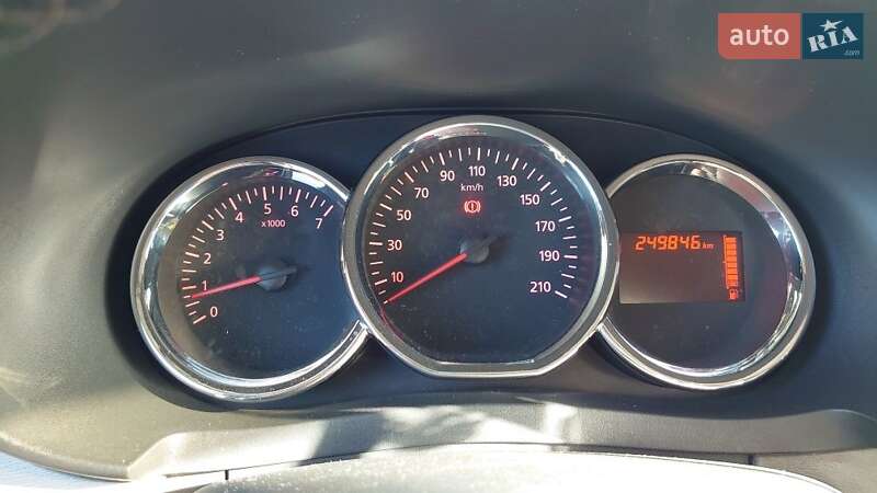 Минивэн Dacia Lodgy 2012 в Черновцах