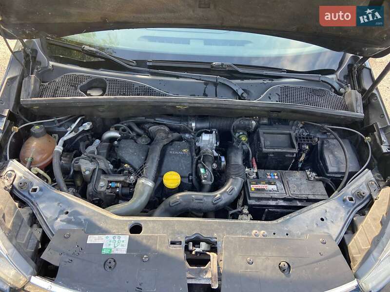 Минивэн Dacia Lodgy 2012 в Львове