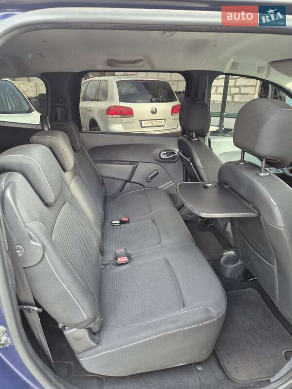 Минивэн Dacia Lodgy 2017 в Сумах фото 15 Минивэн Dacia Lodgy 2017 в Сумах