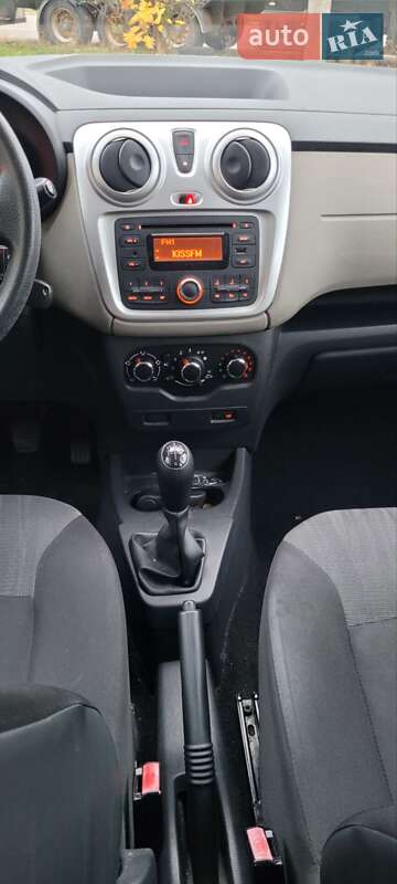 Мінівен Dacia Lodgy 2013 в Києві