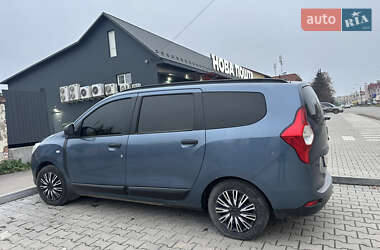 Мінівен Dacia Lodgy 2012 в Кам'янець-Подільському