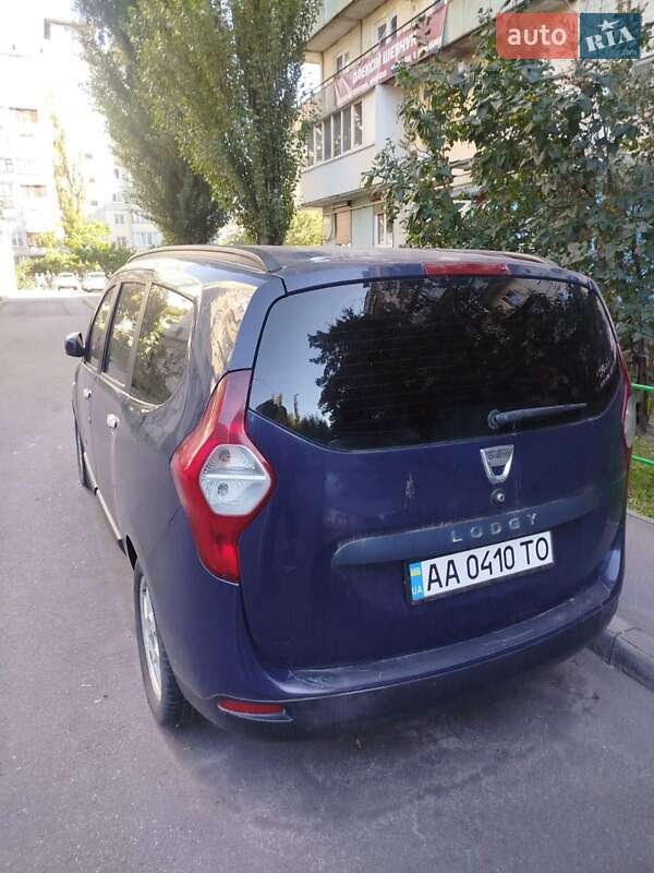 Минивэн Dacia Lodgy 2013 в Киеве