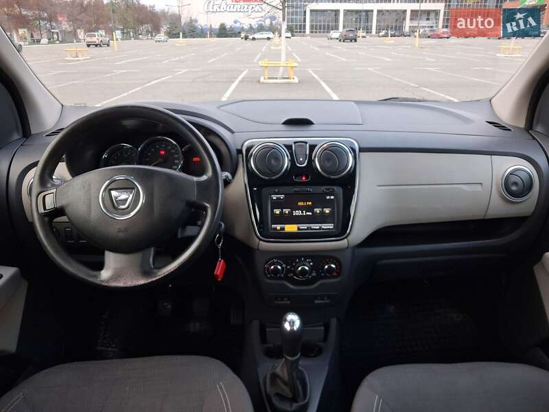 Минивэн Dacia Lodgy 2012 в Броварах