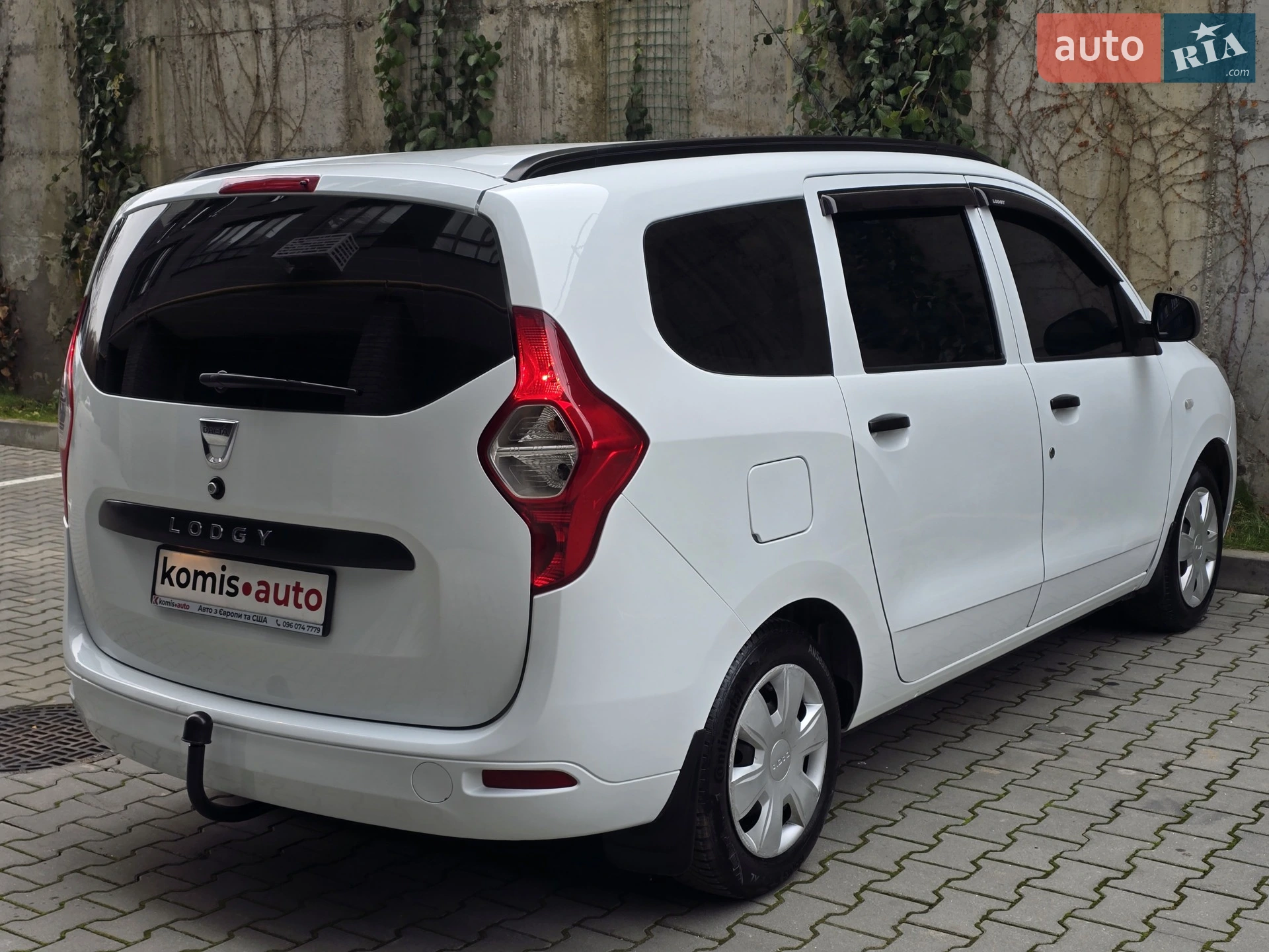 2015 Dacia Lodgy - мініатюра 29