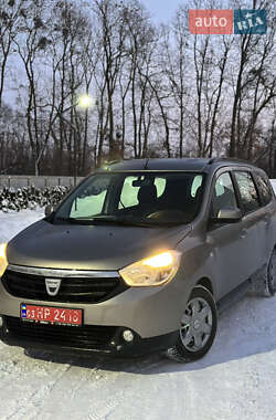 Мінівен Dacia Lodgy 2012 в Луцьку