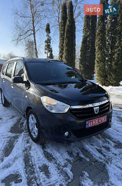 Минивэн Dacia Lodgy 2013 в Ровно