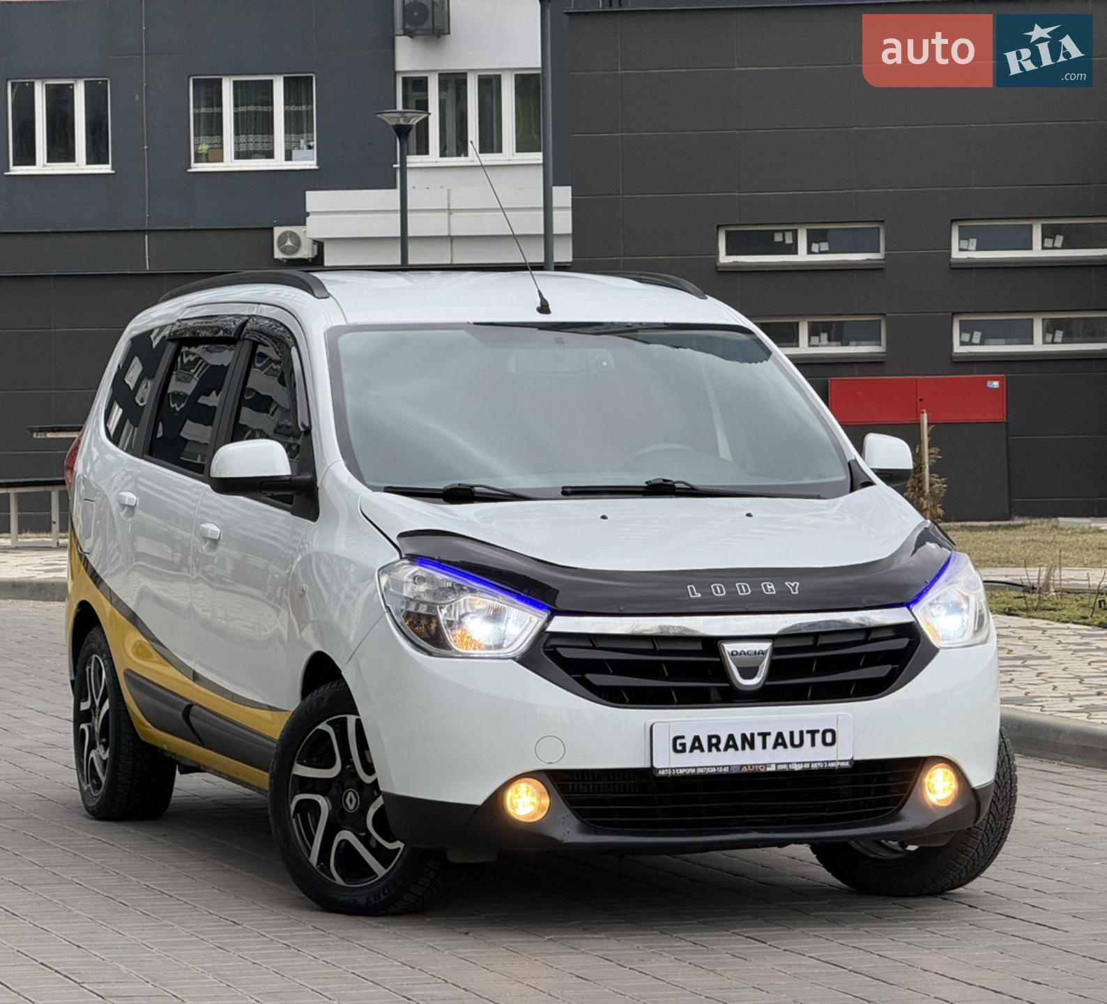 2012 Dacia Lodgy - мініатюра 16