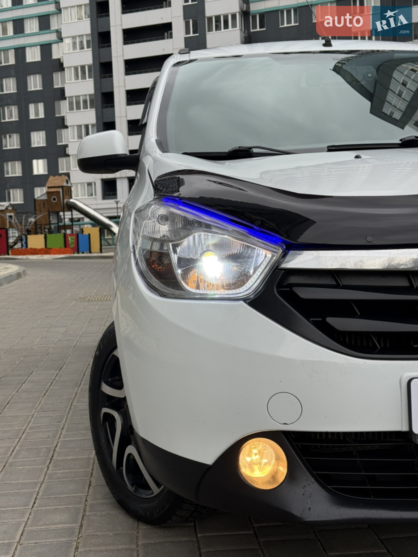 2012 Dacia Lodgy - мініатюра 18
