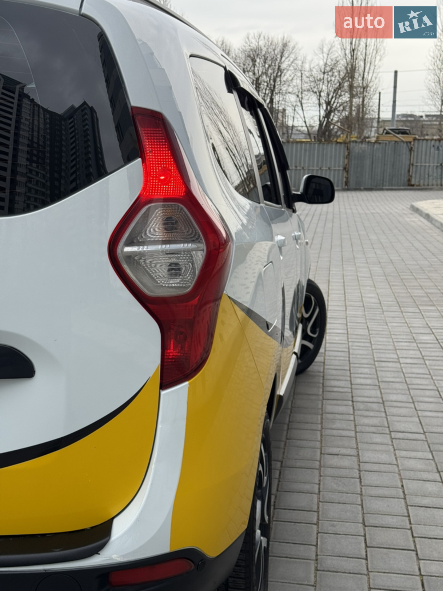 2012 Dacia Lodgy - мініатюра 36