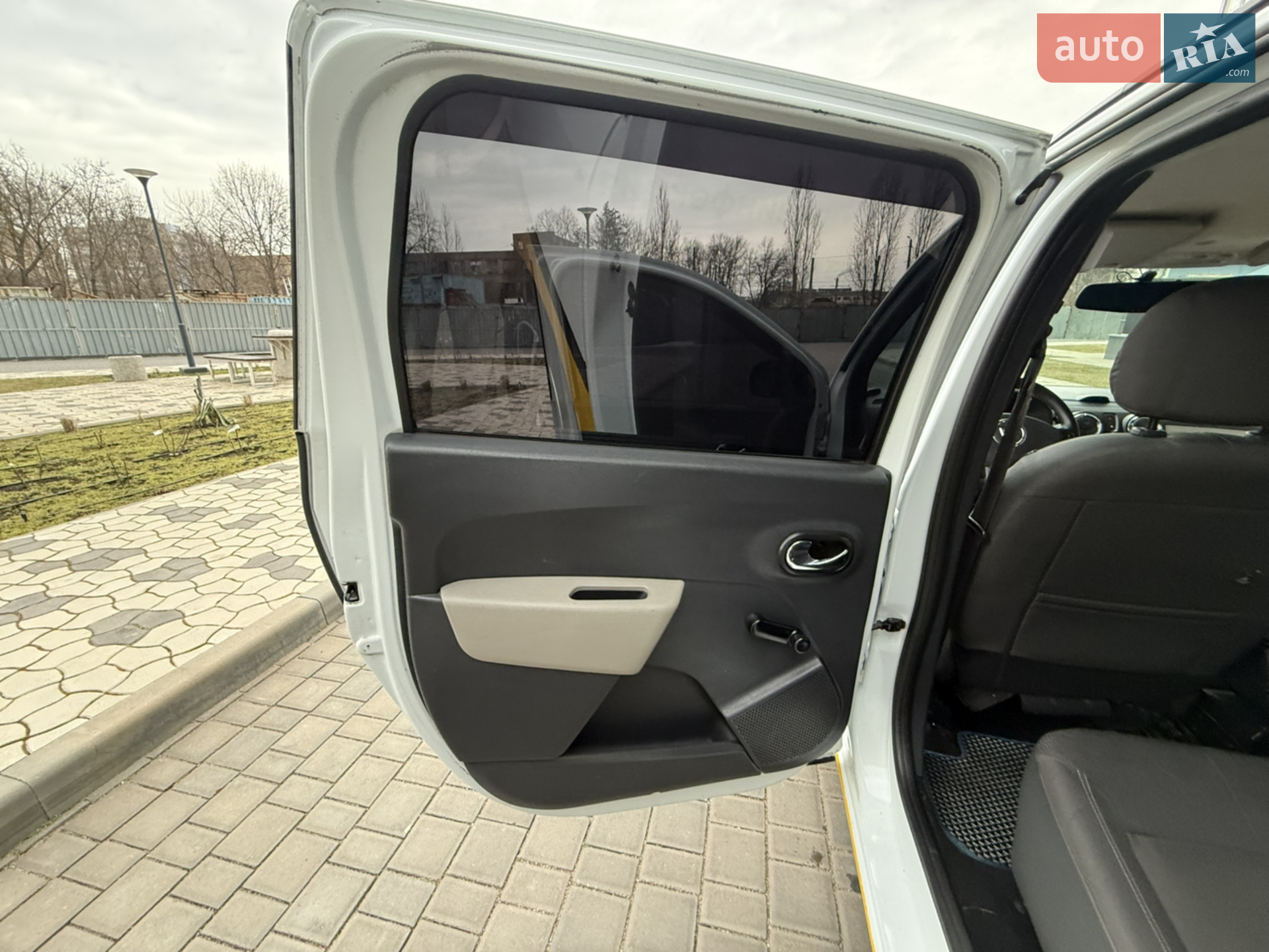 2012 Dacia Lodgy - мініатюра 50