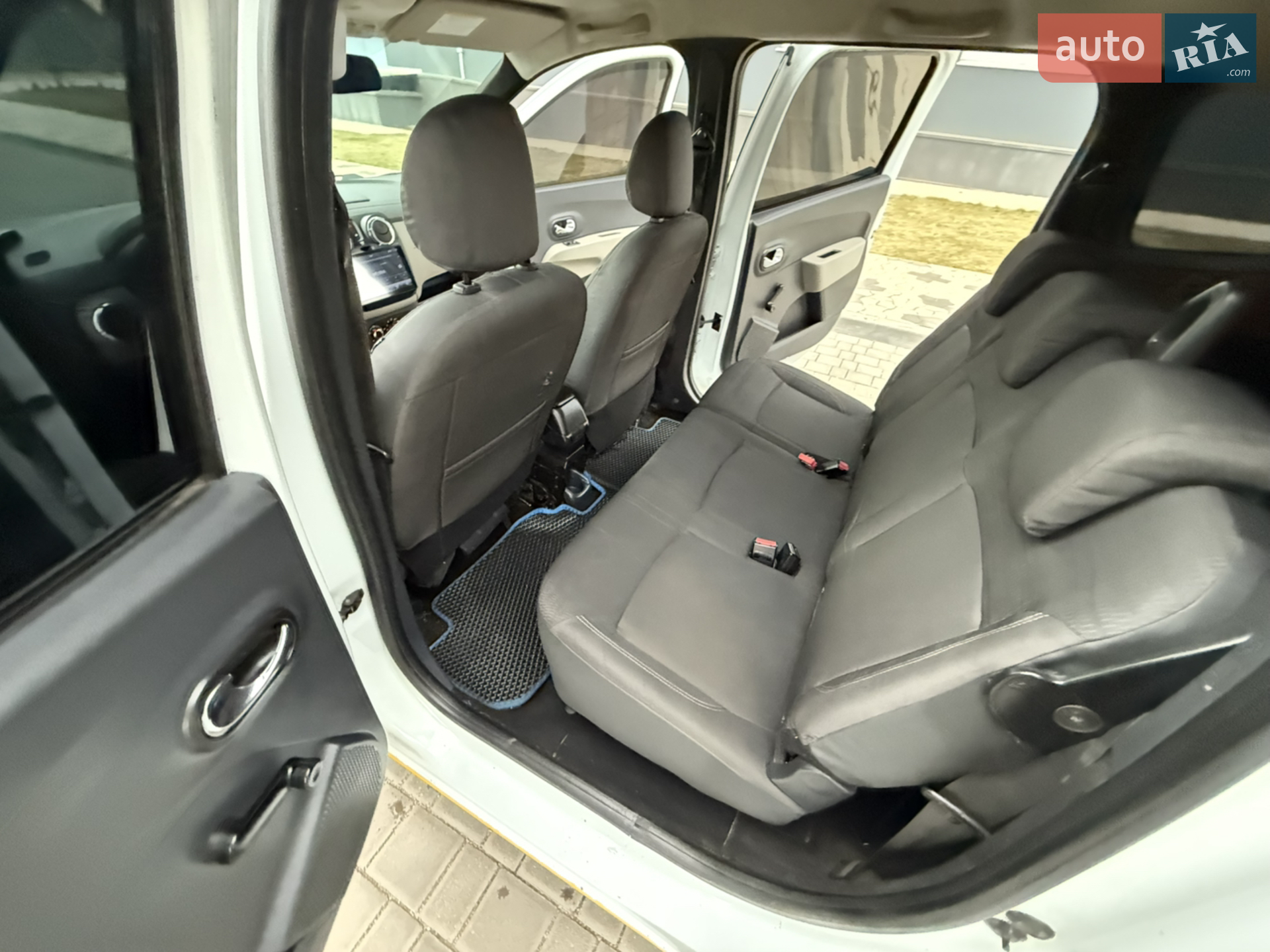 2012 Dacia Lodgy - мініатюра 51