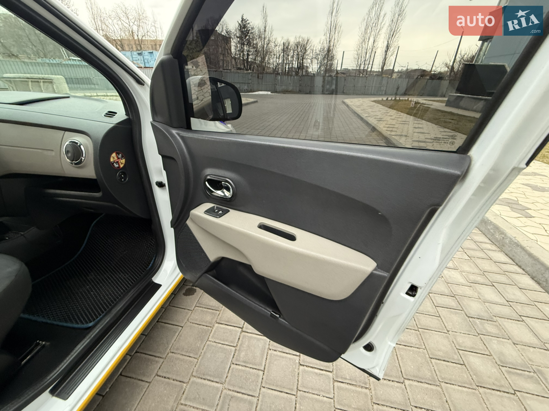 2012 Dacia Lodgy - мініатюра 56