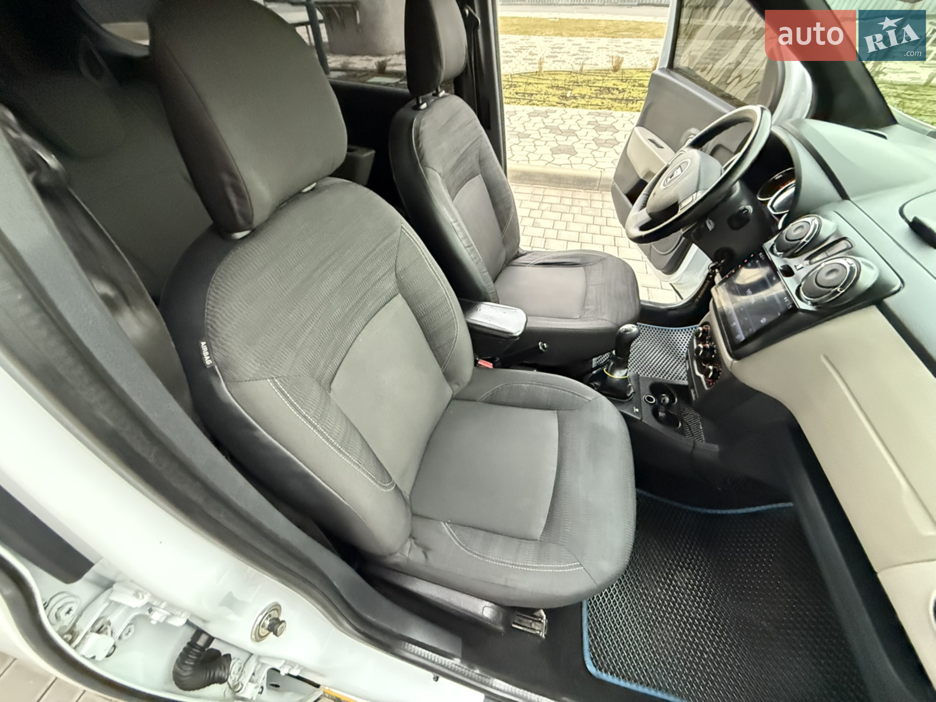 2012 Dacia Lodgy - мініатюра 58