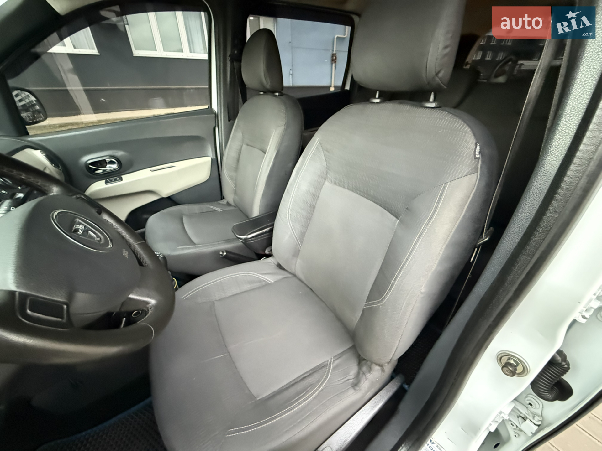 2012 Dacia Lodgy - мініатюра 65