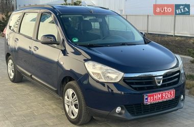 Мінівен Dacia Lodgy 2014 в Луцьку